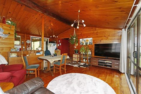 Photo of property in 852 Upper Kina Road, Oaonui, Opunake, 4681