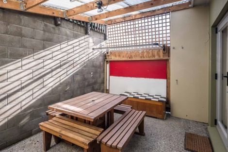 Photo of property in 74a Liardet Street, Vogeltown, Wellington, 6021