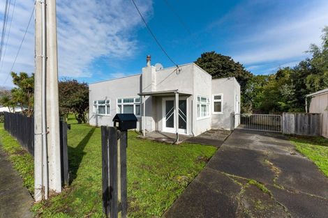 Photo of property in 9 Fagan Street, Bulls, 4818