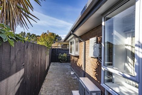 Photo of property in 12b Chardale Street, Avondale, Christchurch, 8061