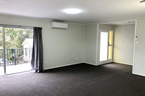 Photo of property in 1/7 Classic Grove, Bayview, Auckland, 0629