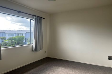 Photo of property in 44/2 Armoy Drive, East Tamaki, Auckland, 2016