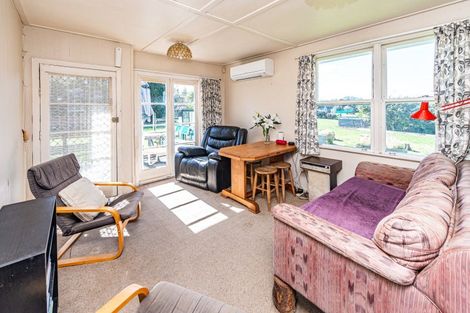 Photo of property in 10 Waitai Street, Castlecliff, Whanganui, 4501