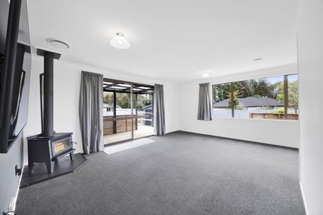 Photo of property in 34 Kowhai Street, Inglewood, 4330