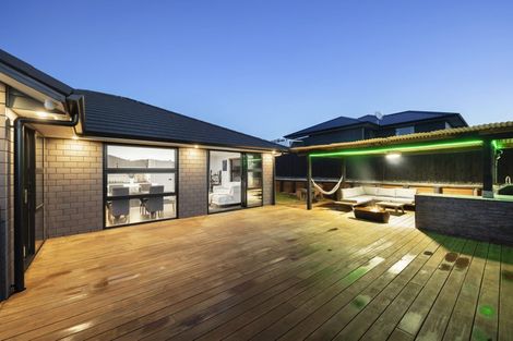 Photo of property in 15 Harriet Johnston Drive, Pokeno, 2402