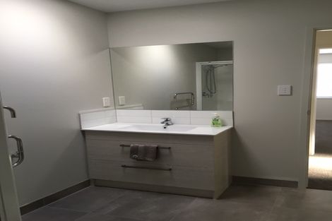 Photo of property in 18 Cupples Street, Papamoa Beach, Papamoa, 3118