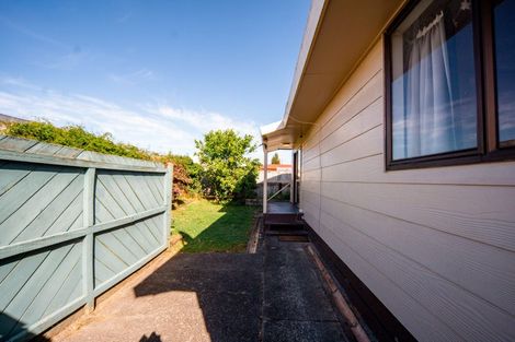 Photo of property in 76d Bandon Street, Frankton, Hamilton, 3204