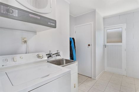 Photo of property in 22 Weza Lane, Kumeu, 0810