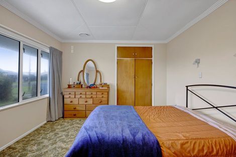 Photo of property in 43 Fox Street, Opunake, 4616
