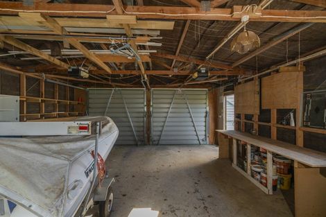 Photo of property in 13 Punga Place, Whitianga, 3510