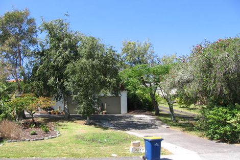 Photo of property in 27 Seon Place, Birkdale, Auckland, 0626