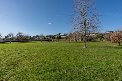 Photo of property in 23 Pointon Glade, Grandview Heights, Hamilton, 3200