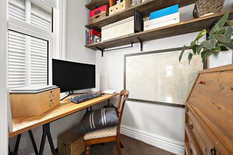 Photo of property in 138 Tinakori Road, Thorndon, Wellington, 6011