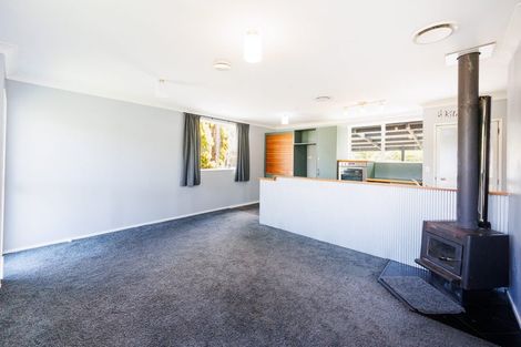 Photo of property in 10 Custom Street, Ashhurst, 4810