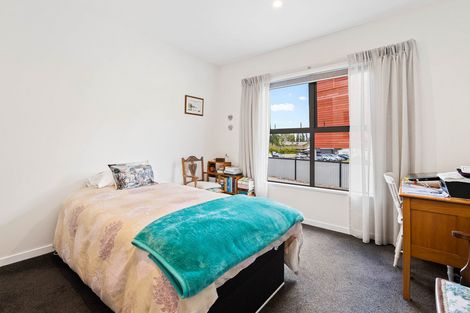 Photo of property in 15 Holloway Street, Clyde, 9330