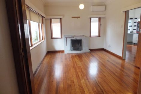 Photo of property in 489 Mount Albert Road, Mount Roskill, Auckland, 1042