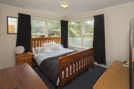 Photo of property in 643a Swanson Road, Swanson, Auckland, 0612