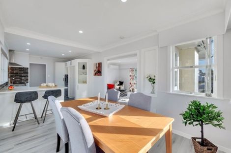 Photo of property in 16 George Street, Papakura, 2110