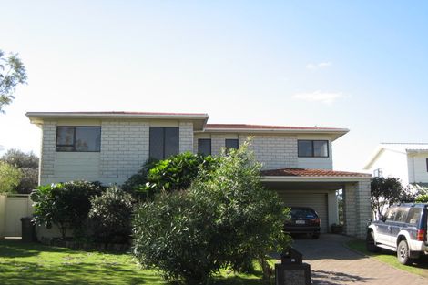 Photo of property in 23 Eruini Street, Ohope, 3121