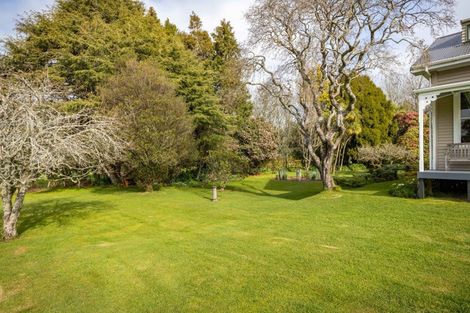 Photo of property in 1 Kahikatea Street, Inglewood, 4330