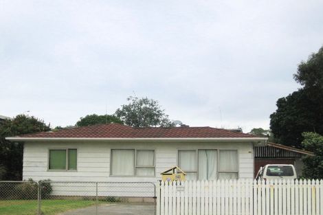 Photo of property in 50 Seaview Road, Paraparaumu Beach, Paraparaumu, 5032