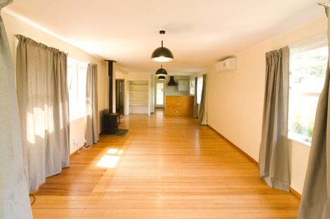 Photo of property in 50 Melrose Road, Island Bay, Wellington, 6023