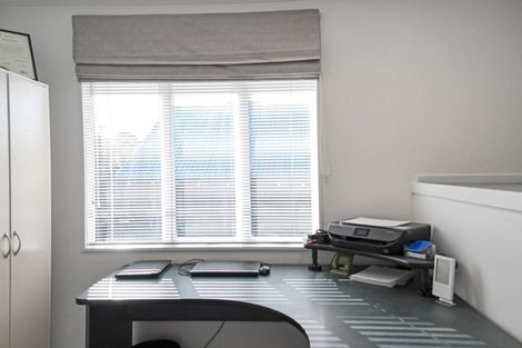 Photo of property in 60 Lucknow Road, Havelock North, 4130