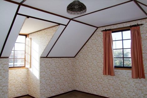 Photo of property in 1 Duthie Street, Milton, 9220