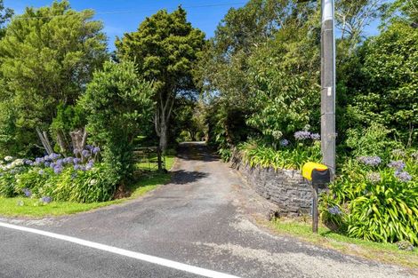 Photo of property in 115 Alfred Road, Egmont Village, New Plymouth, 4371