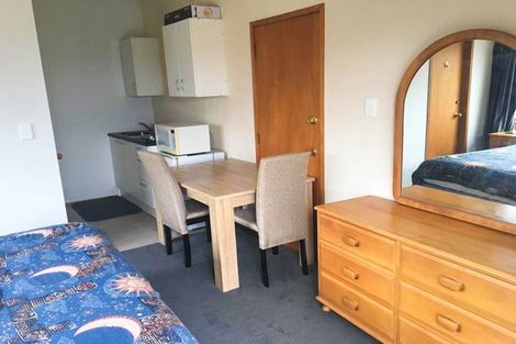 Photo of property in 8 Ilex Place, Totara Heights, Auckland, 2105