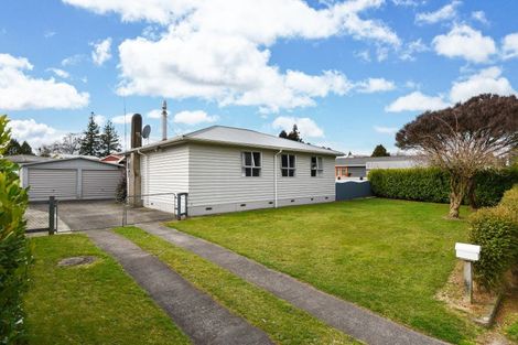 Photo of property in 17 Saint Andrews Drive, Tokoroa, 3420