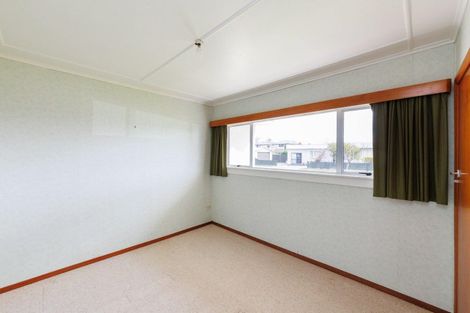 Photo of property in 4 Glasgow Street, Takaro, Palmerston North, 4412