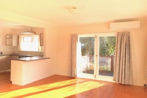 Photo of property in 1/12 Fifeshire Street, Hauraki, Auckland, 0622