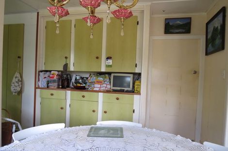 Photo of property in 605 Whakapirau Road, Whakapirau, Maungaturoto, 0583