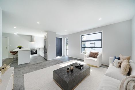 Photo of property in 4a Pohutukawa Street, Woburn, Lower Hutt, 5010