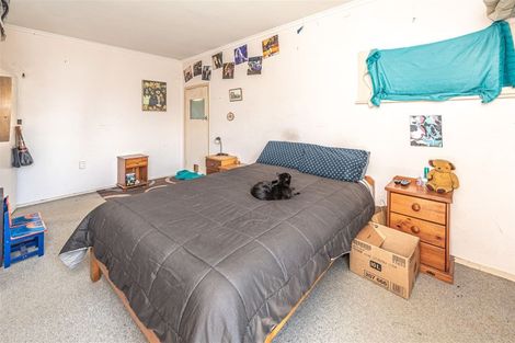 Photo of property in 43 Cornfoot Street, Castlecliff, Whanganui, 4501