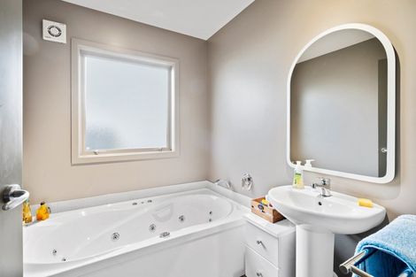 Photo of property in 51 Rata Street, Wanaka, 9305