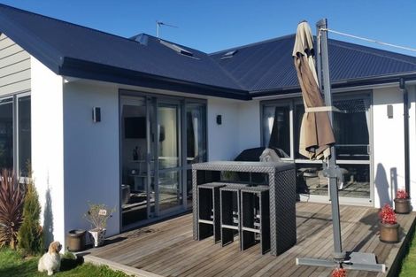 Photo of property in 12 Te Aika Street, Marshland, Christchurch, 8083