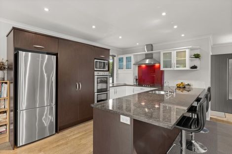 Photo of property in 71 Riddell Road, Kerikeri, 0230