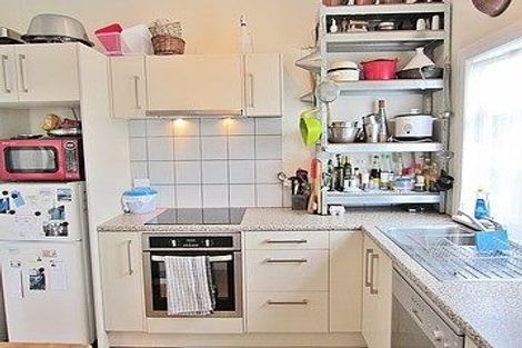 Photo of property in 2/51 Prospect Terrace, Milford, Auckland, 0620