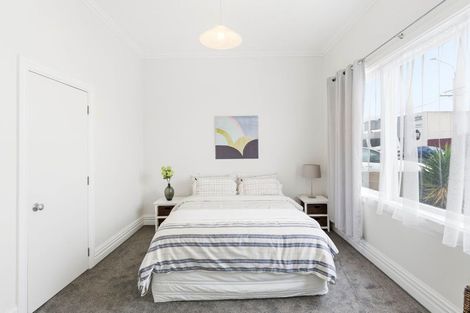 Photo of property in 17 Burns Street, South Dunedin, Dunedin, 9012