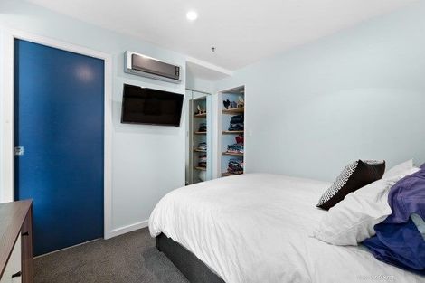 Photo of property in Terrace Heights Apartments, 2g/163 The Terrace, Wellington Central, Wellington, 6011