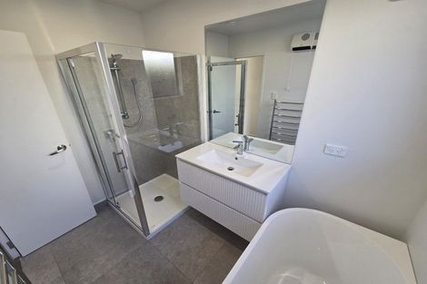 Photo of property in 1/17 Garreg Road, Fendalton, Christchurch, 8052