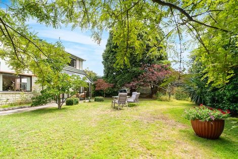 Photo of property in 2 Lavinia Grove, Waikanae Beach, Waikanae, 5036