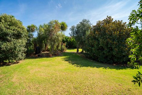 Photo of property in 235 Devich Road, Mangawhai, Kaiwaka, 0573