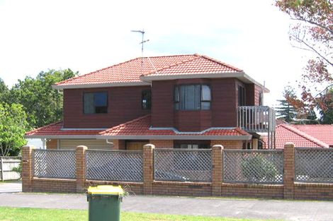 Photo of property in 12 Davern Lane, New Lynn, Auckland, 0600