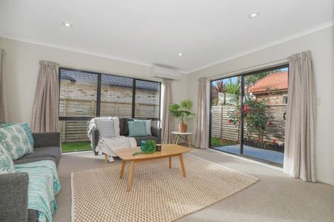 Photo of property in 16/100 Millers Road, Brookfield, Tauranga, 3110