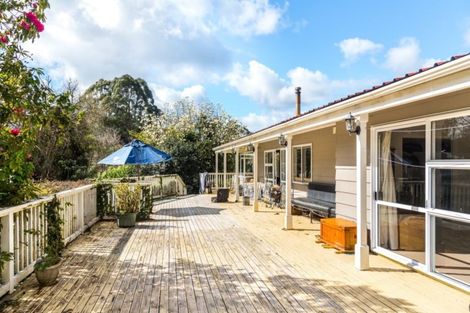 Photo of property in 65 Golding Road, Pukekohe, 2677