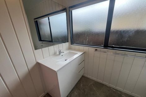 Photo of property in 143 Ridge Road, Howick, Auckland, 2014