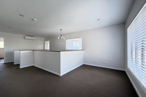 Photo of property in 43 Furlong Crescent, Churton Park, Wellington, 6037